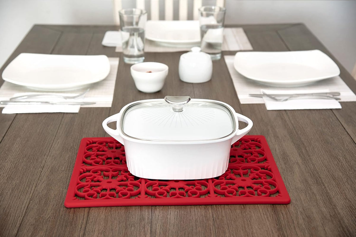 É, Extra Large, Thick, Silicone Trivet for Hot Dishes, Pots, and Pans, Heat Resistant Mat for Countertop, Hot Pad for Kitchen, Easy to Clean, 16 x 12 x 3/8 Inches, White