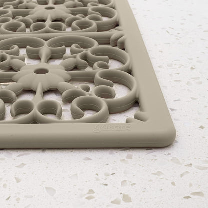 É, Extra Large, Thick, Silicone Trivet for Hot Dishes, Pots, and Pans, Heat Resistant Mat for Countertop, Hot Pad for Kitchen, Easy to Clean, 16 x 12 x 3/8 Inches, White
