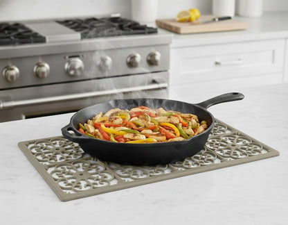 É, Extra Large, Thick, Silicone Trivet for Hot Dishes, Pots, and Pans, Heat Resistant Mat for Countertop, Hot Pad for Kitchen, Easy to Clean, 16 x 12 x 3/8 Inches, White