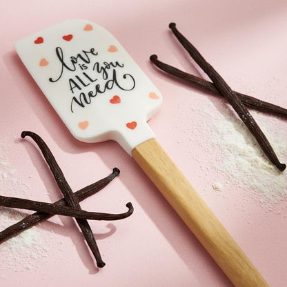 Heart Silicone Spatulas,Cake Cream Silicone Spatula Wooden Handle Butter Pastry Blender Scraper Kitchen Chocolate Butter Baking Mixers,Kitchen Utensils and Gadgets (Pink&White)
