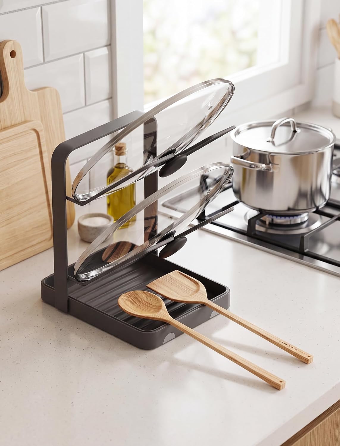 Versatile Pot Lid Ladle Holder Multipurpose Spatula Pad Book Cutting Board Spoon Rest Kitchen Utensils Drip Tray Washable Durable Stable Tack-Free Installation (Black)