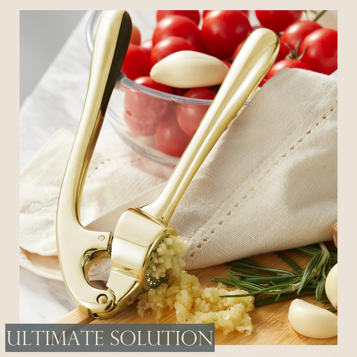High Effective Premium Garlic Press Set, With Silicone Garlic Peeler & Brush, Heavy Duty Garlic Mincer, Easy to Squeeze and Clean, Rust Proof & Dishwasher Safe - Gold