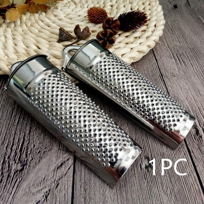Nutmeg Grater With Storage, Ginger Garlic Kitchen Planer Lemon Hand Held Stainless Steel Nutmeg Grater Nut(silver,size:13.9 * 5 * 2.3 cm)