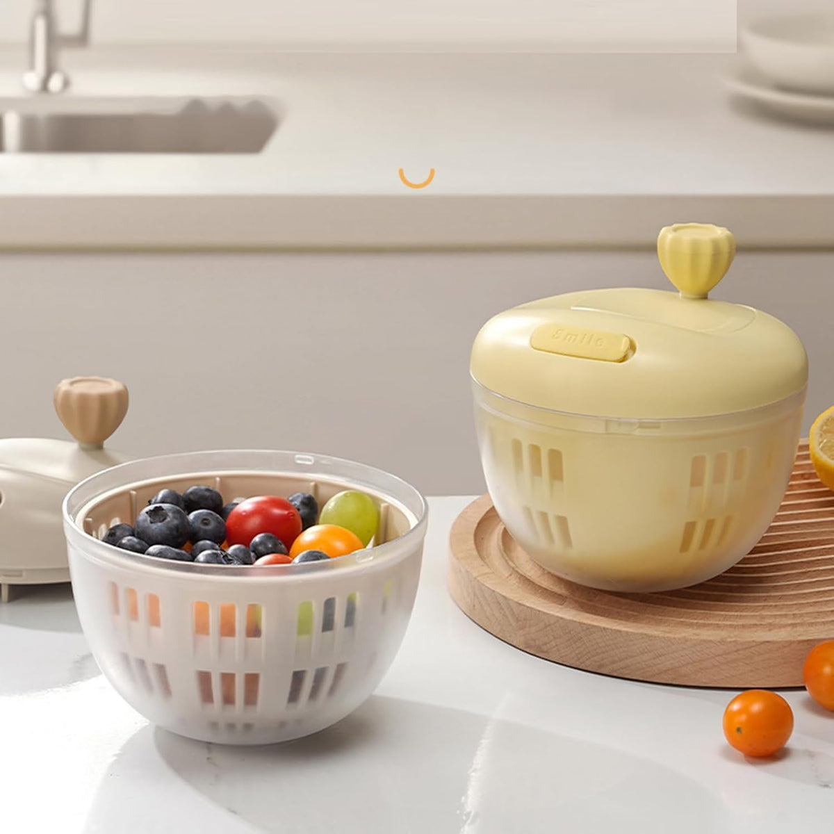 Salad Spinner, Fruit Washer and Lettuce Spinner, Vegetable & Fruit Salad Washing Bowl with Strainer, for Salad Greens, Lettuce, Fruits, Vegetables