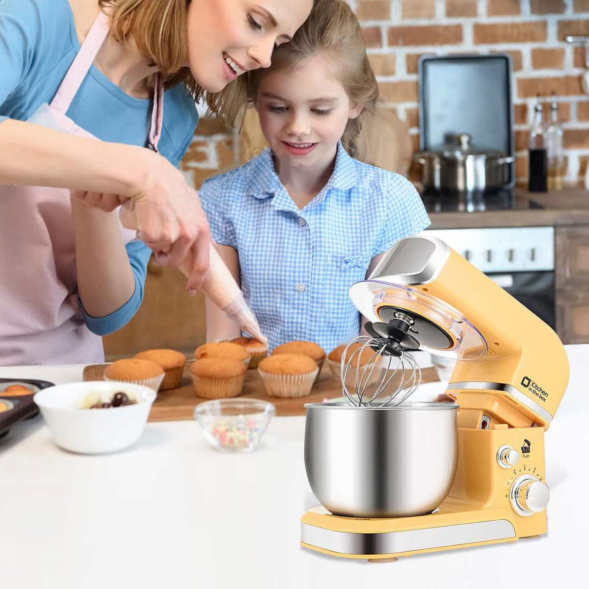 Stand Mixer,3.2Qt Small Electric Food Mixer,6 Speeds Portable Lightweight Kitchen Mixer for Daily Use with Egg Whisk,Dough Hook,Flat Beater (Pink)